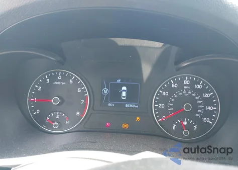 2016 Kia Optima Lx z USA, uszkodzony, nr VIN 5XXGT4L39GG024373